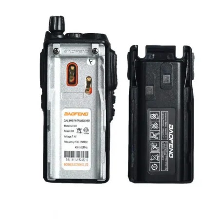 Baofeng walkie talkie UV-82-5W fotografie 2