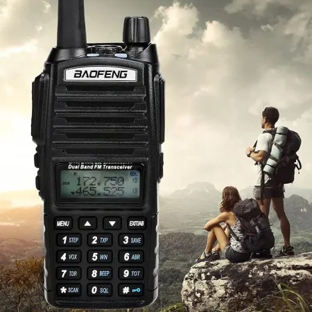Baofeng walkie talkie UV-82-5W fotografie 1